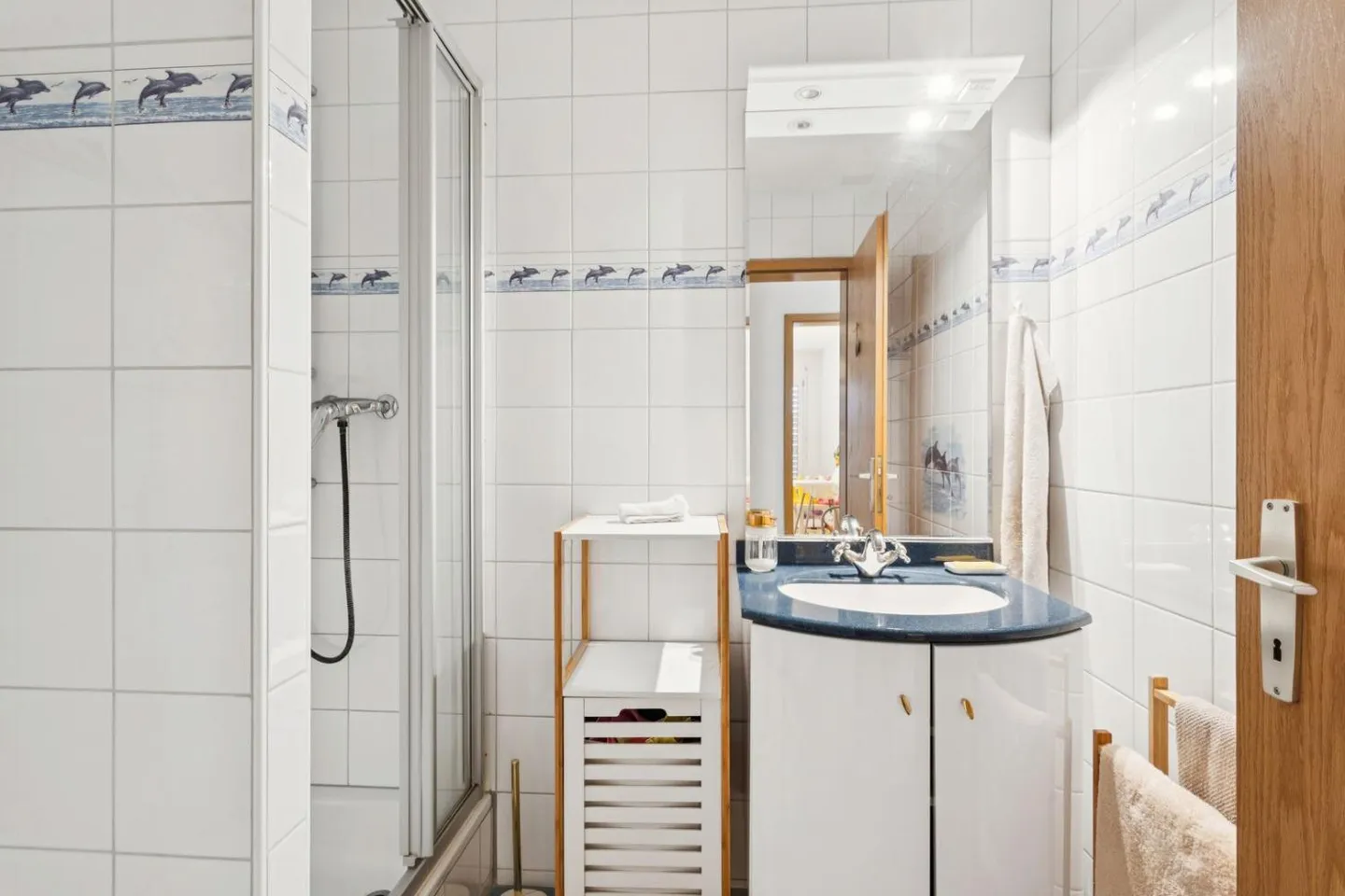 Beautiful apartment in a family-friendly neighborhood - Photo 12 of 13