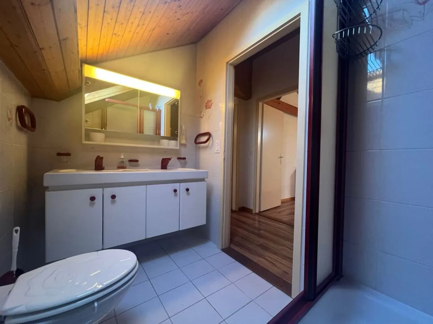 Geräumiges Duplex in Russin - Foto 10 von 13