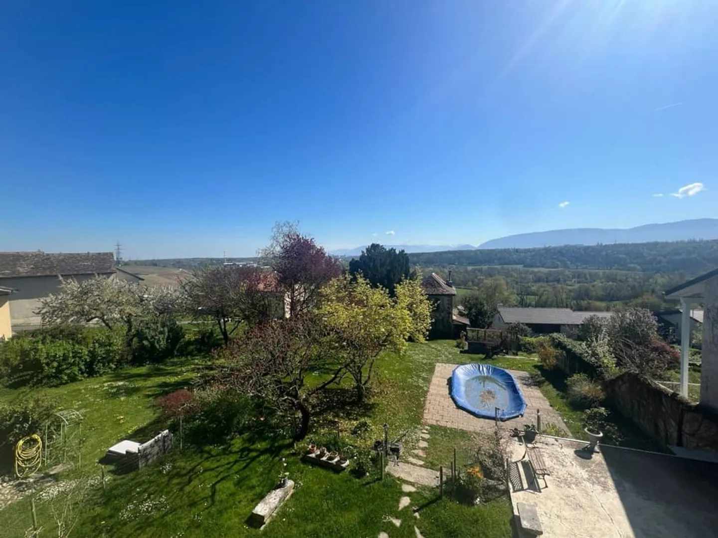 Geräumiges Duplex in Russin - Foto 11 von 13