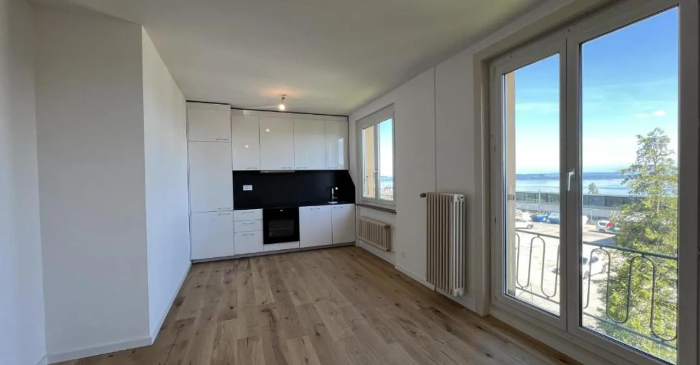 Helles Apartment mit Blick auf den See und die Alpen - Foto 6 von 7