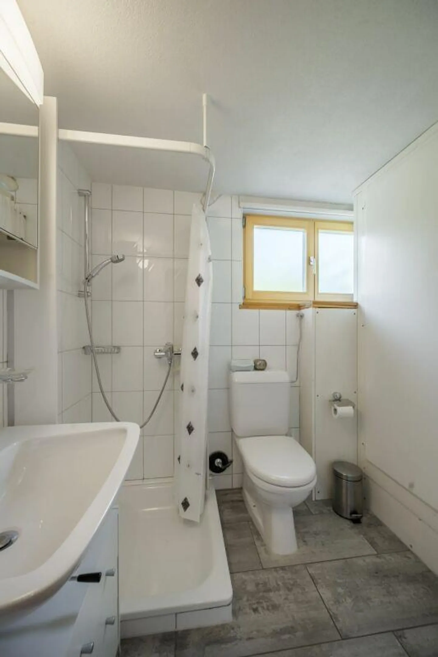 Chalet accogliente con due appartamenti in vendita - Foto 4 di 13