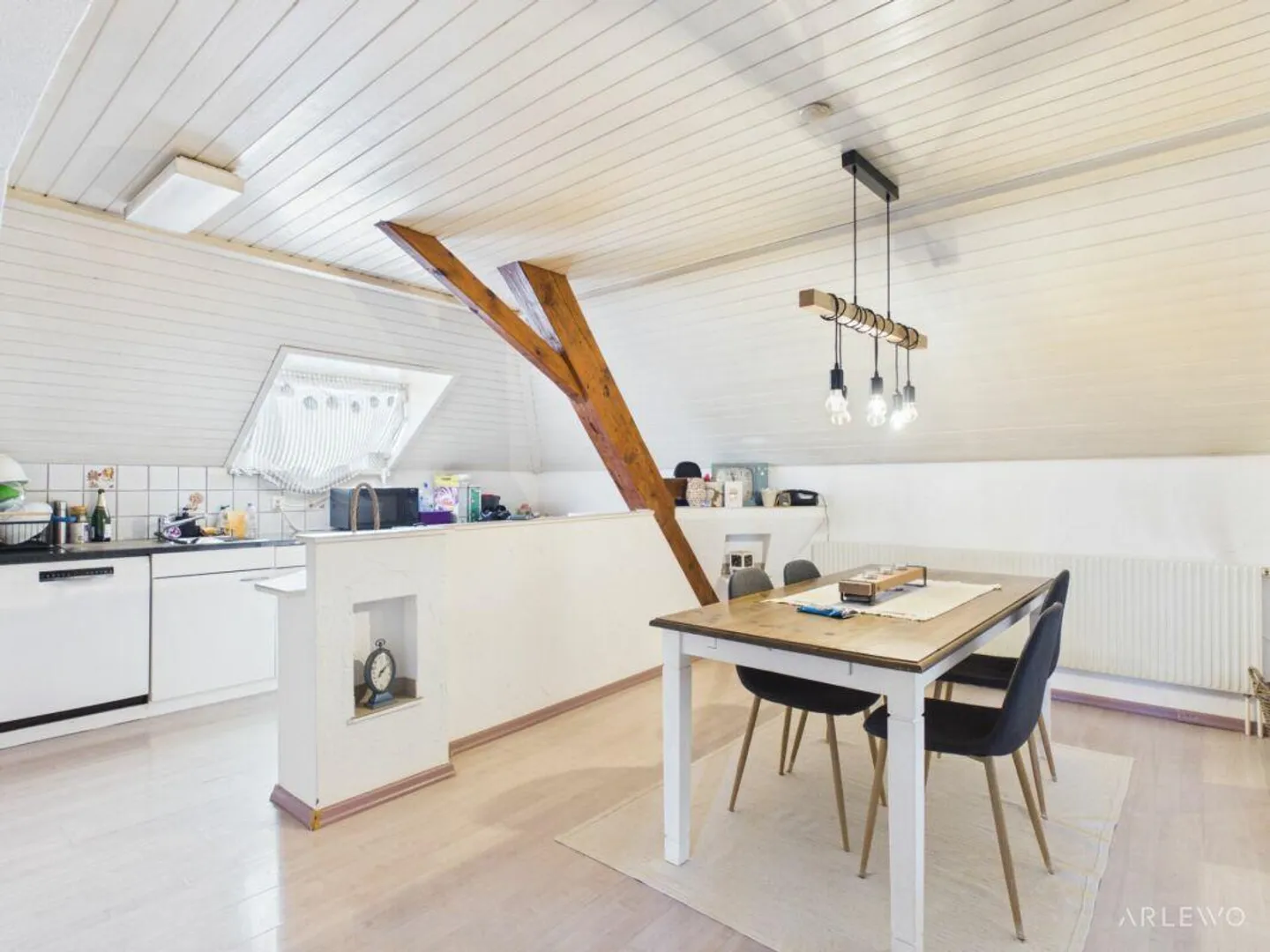 Attractive Investment in a Central Location - Photo 5 of 10