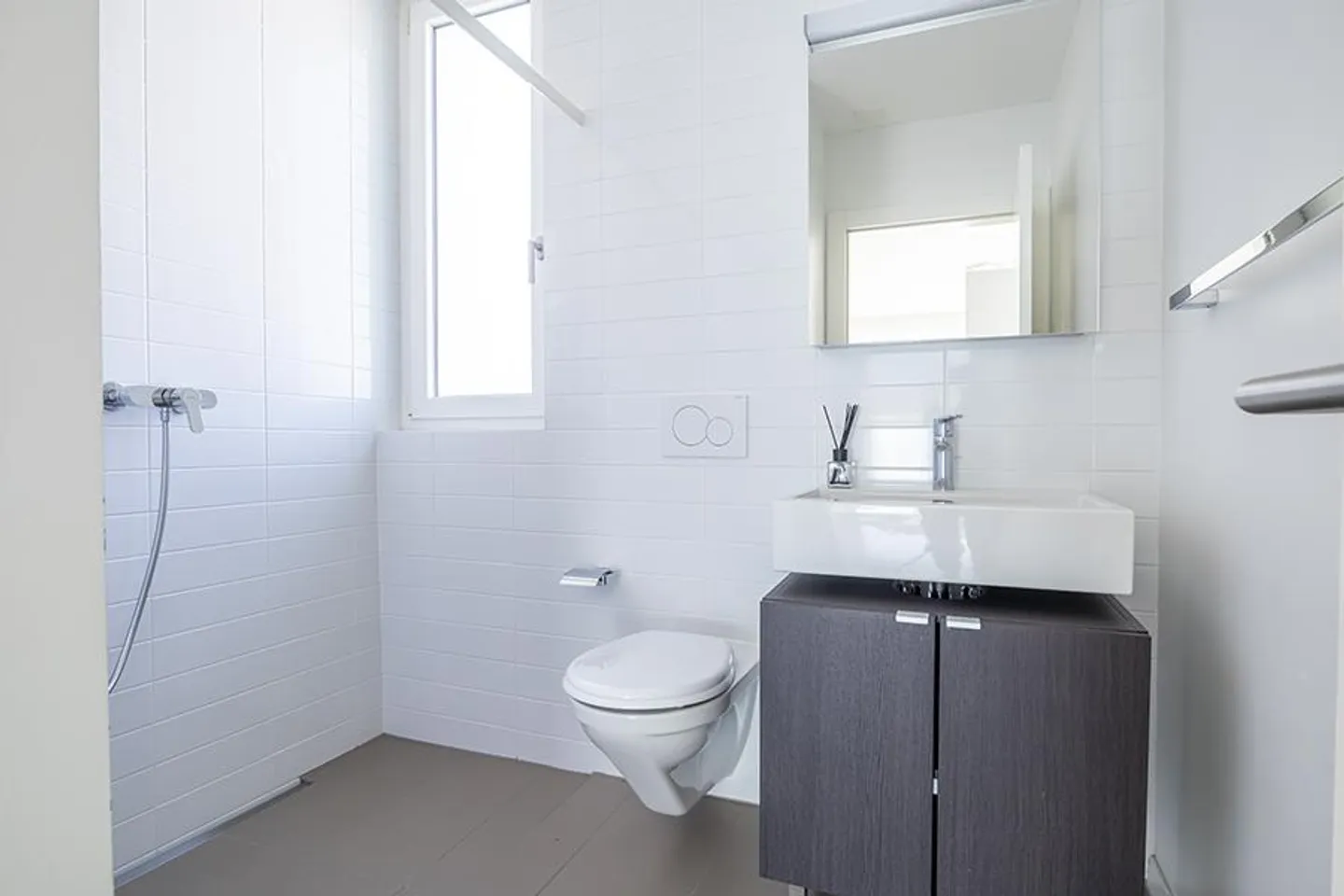 MODERN 4.5 ROOMS IN GIUBIASCO - Photo 15 of 15