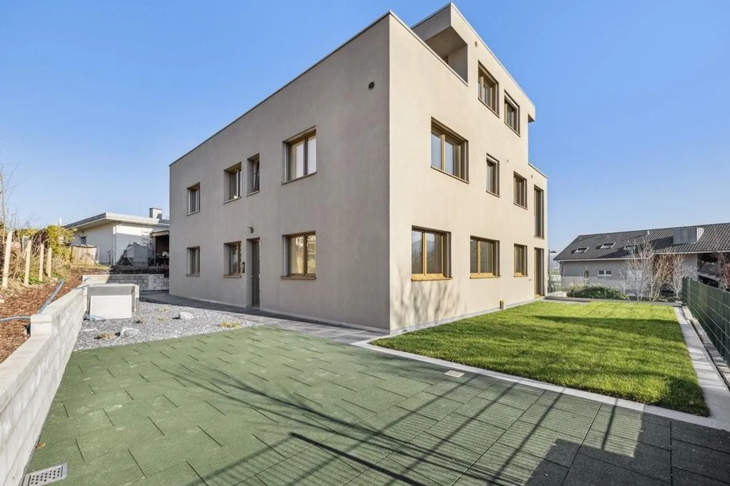 Appartement moderne neuf - Photo 1 sur 6