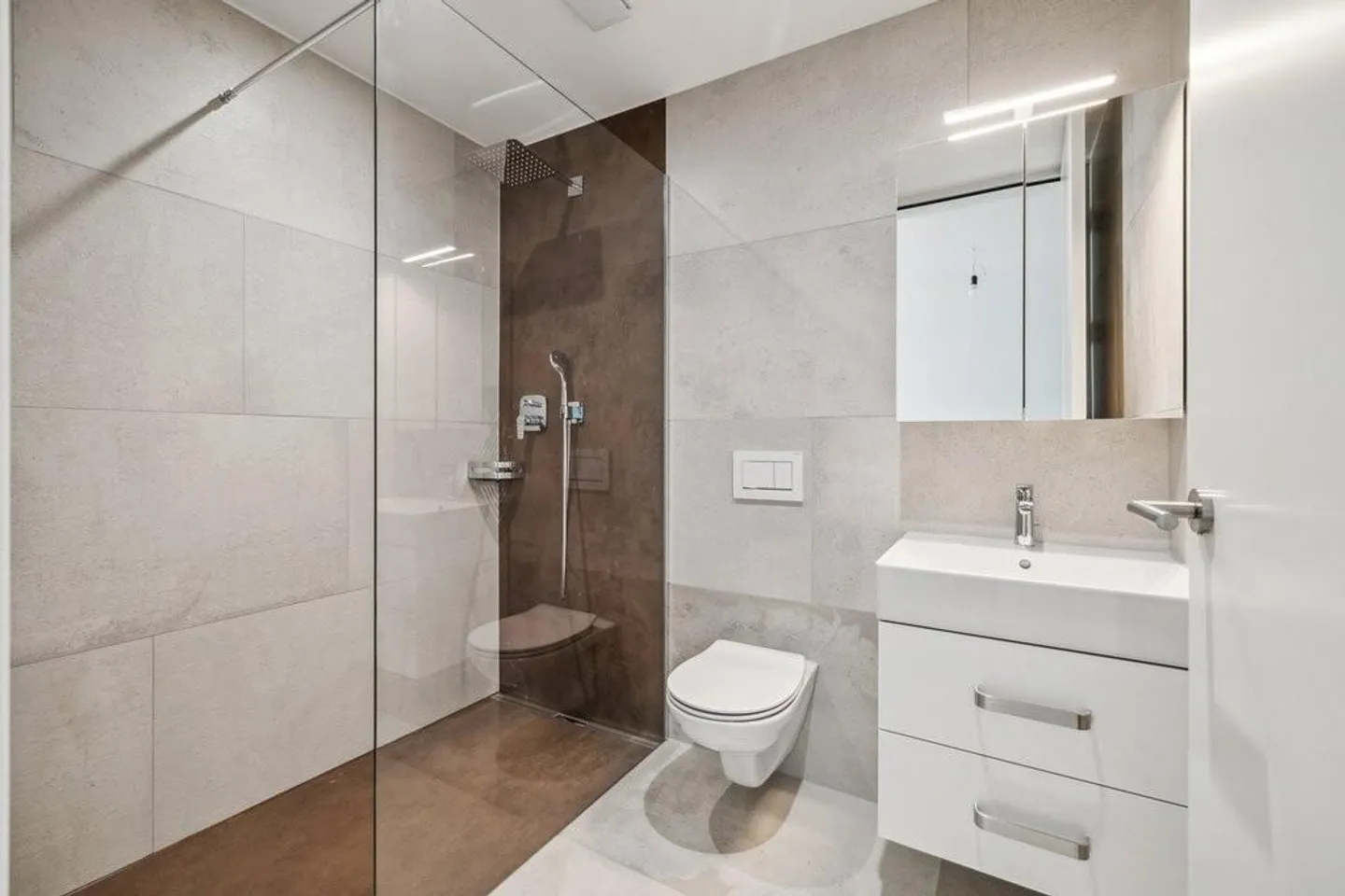 Appartement moderne neuf - Photo 4 sur 6