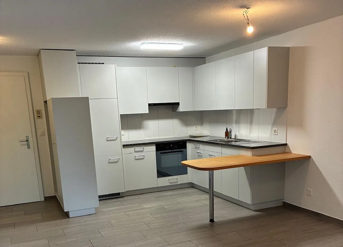 Appartamento 2½ camere accogliente in una zona residenziale tranquilla... - Foto 2 di 8