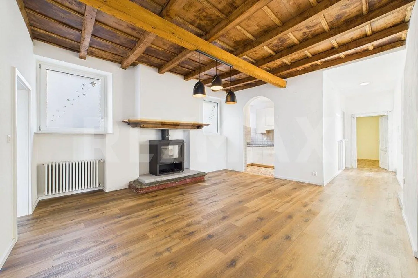 La storia incontra il comfort abitativo - Casa di villaggio ad Albonago - Foto 4 di 13