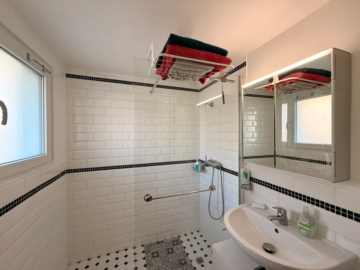 Duplex - 2 Apartments - Photo 12 of 23