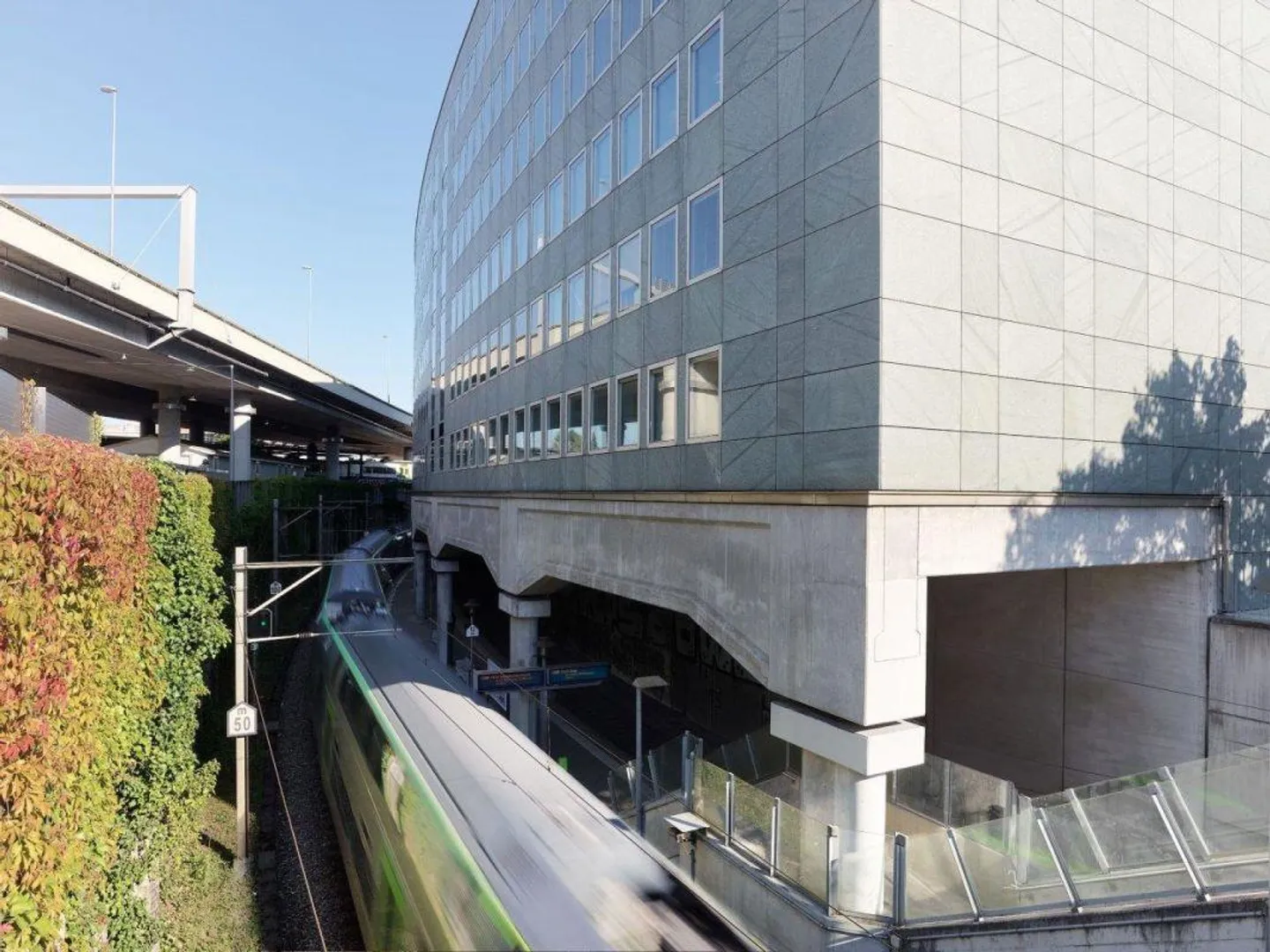 ForumWest: Un intero edificio, molte possibilità nel centro di E... - Foto 9 di 10