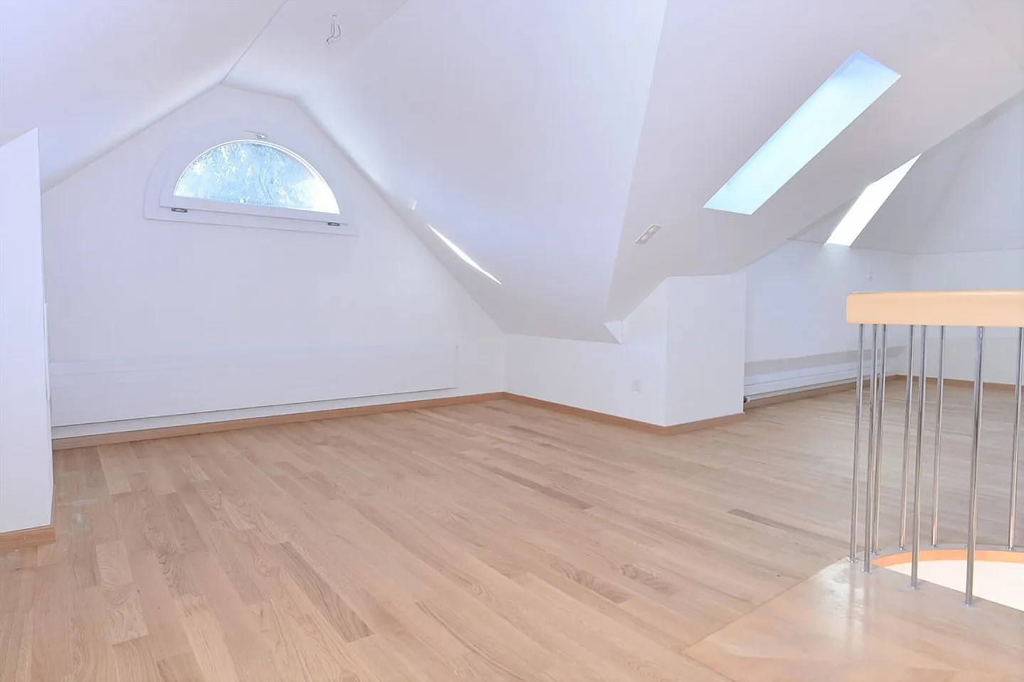 Beautiful 4.5-room apartment near three ponds - Photo 12 of 14