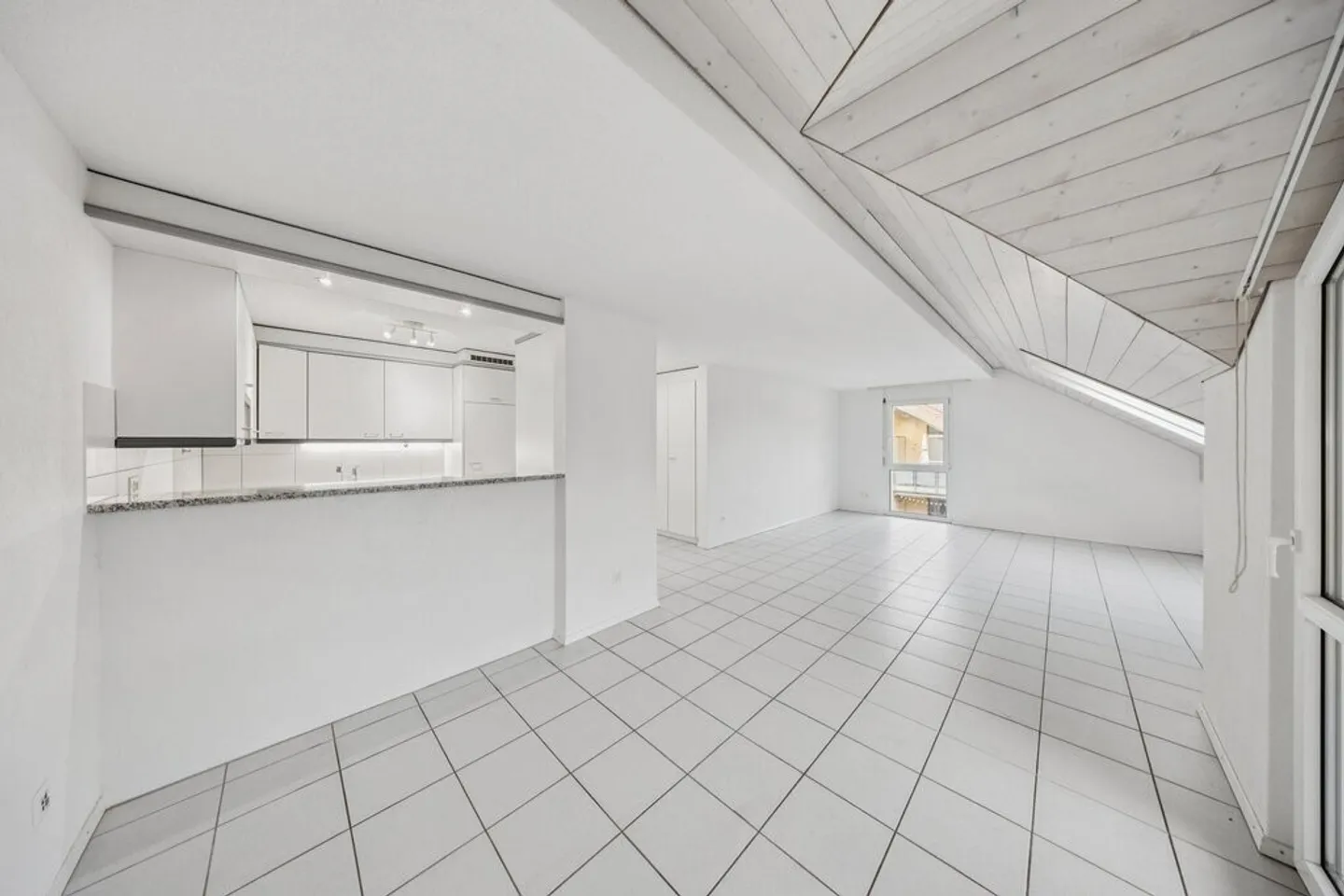 Moderne 3.5-Zimmerwohnung - Foto 4 von 9