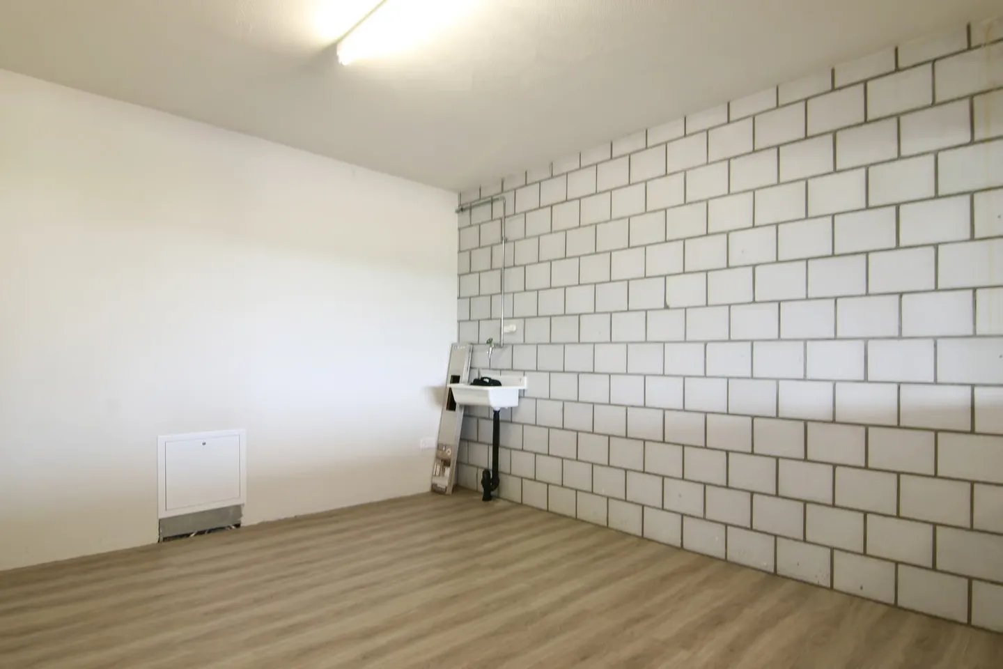Heller Hobbyraum zu vermieten - Foto 1 von 2