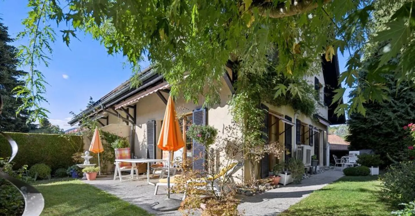 Maison Familiale avec Grand Jardin - Photo 2 sur 10