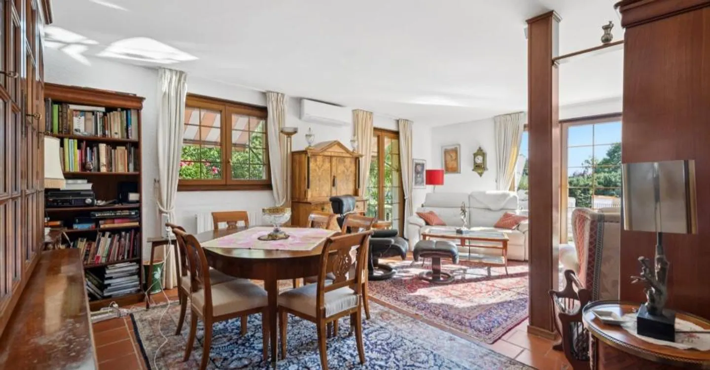 Maison Familiale avec Grand Jardin - Photo 5 sur 10