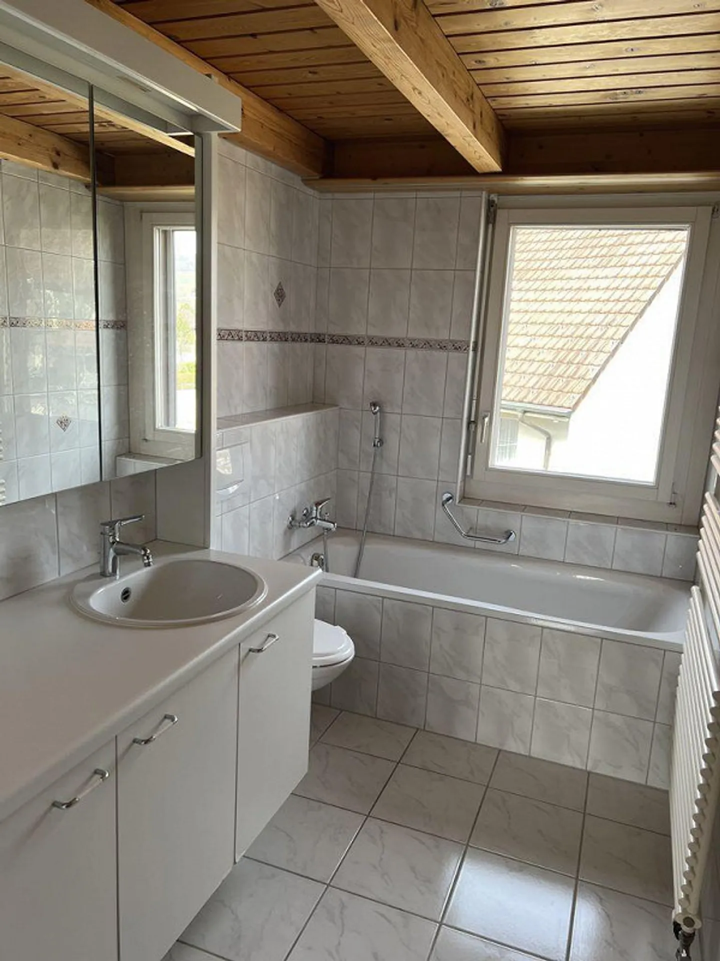 Appartement en duplex attrayant avec deux terrasses - Photo 10 sur 13