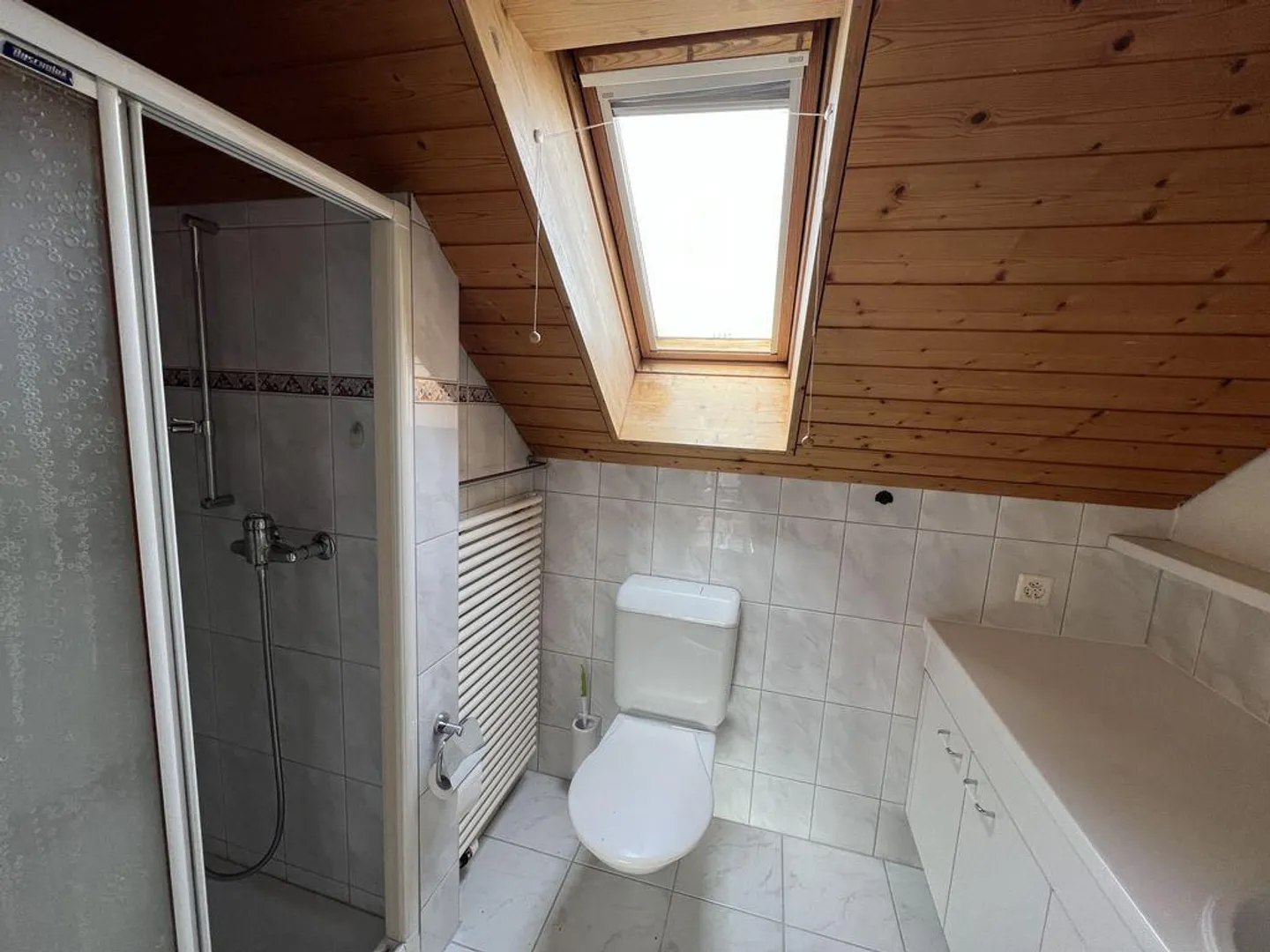 Appartement en duplex attrayant avec deux terrasses - Photo 11 sur 13