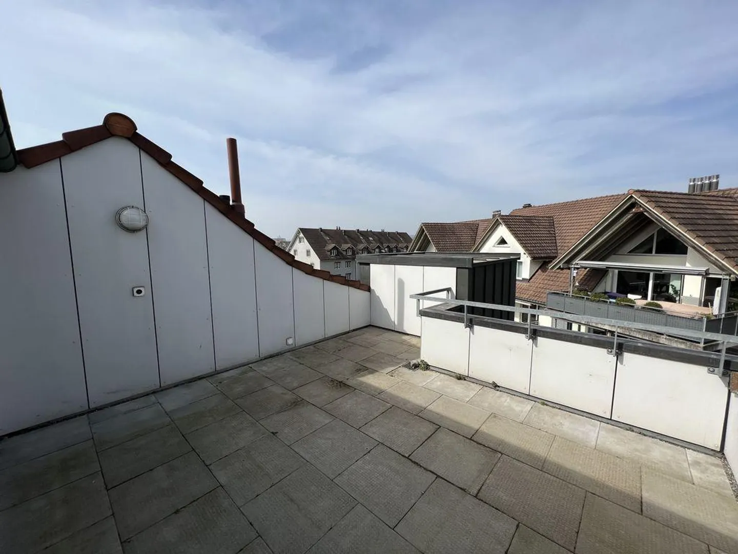 Appartement en duplex attrayant avec deux terrasses - Photo 9 sur 13