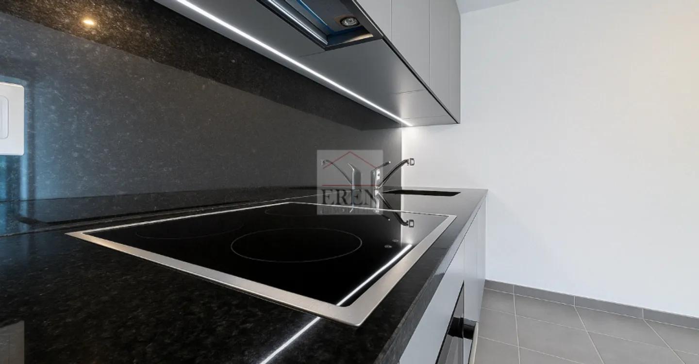 3,5-Zimmer-Wohnung mit großer Südostterrasse im 3. und vorletzten Stock in Grône - Foto 4 von 12