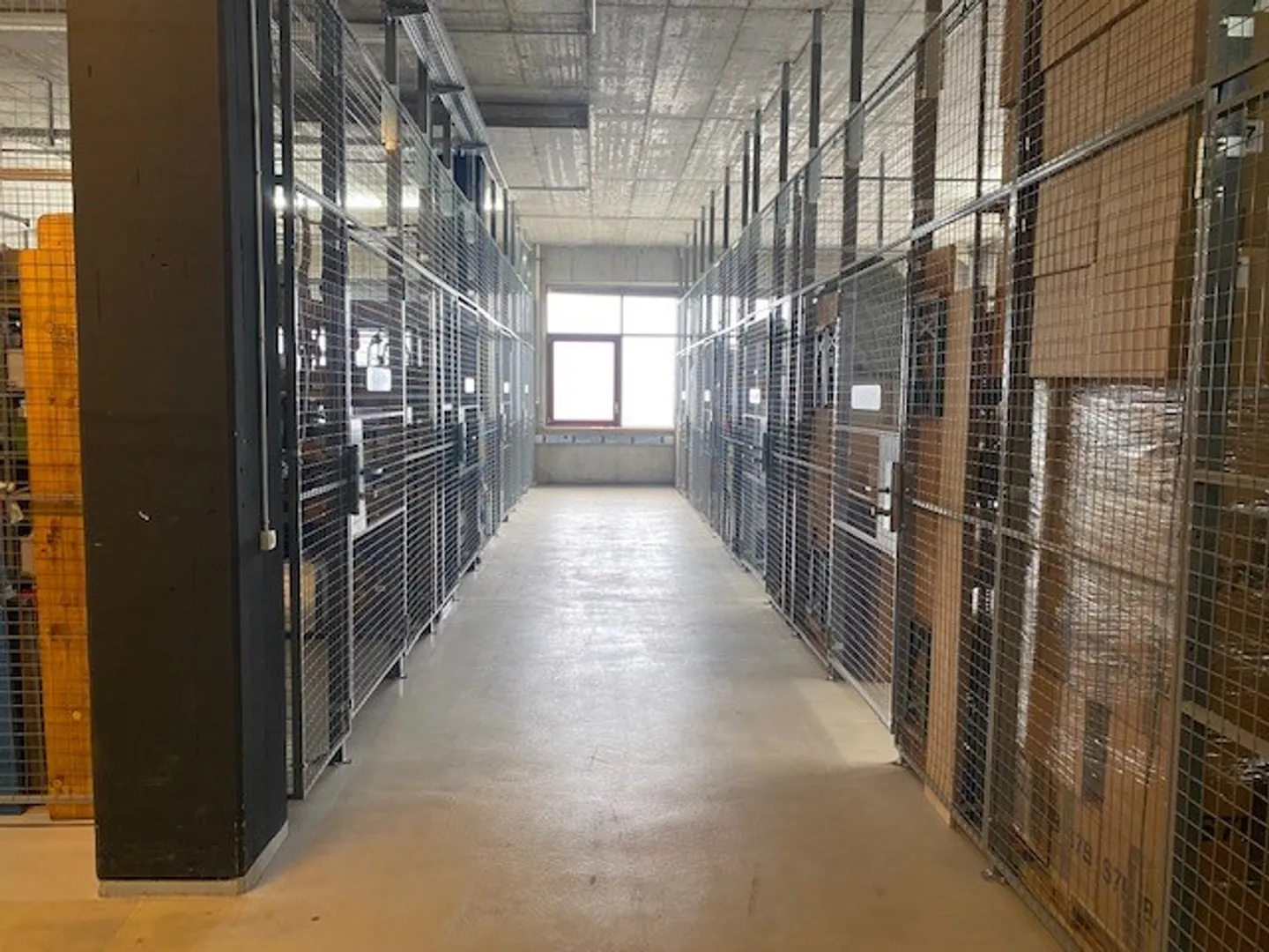 Stockage 10m2, accessible 24h - Photo 4 sur 4