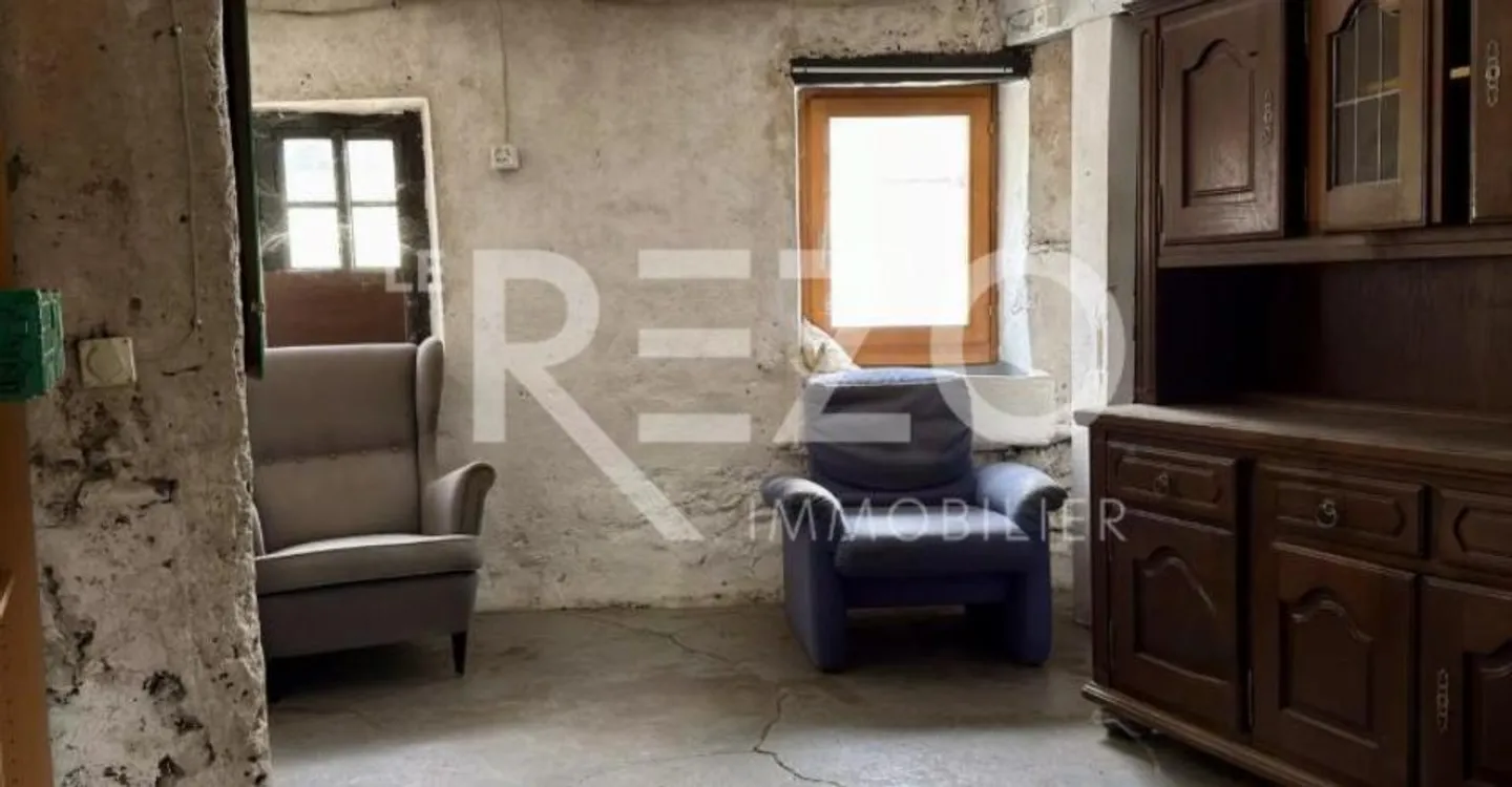 Terraced village house to renovate. SAVIÈSE, VS. - Photo 10 of 13
