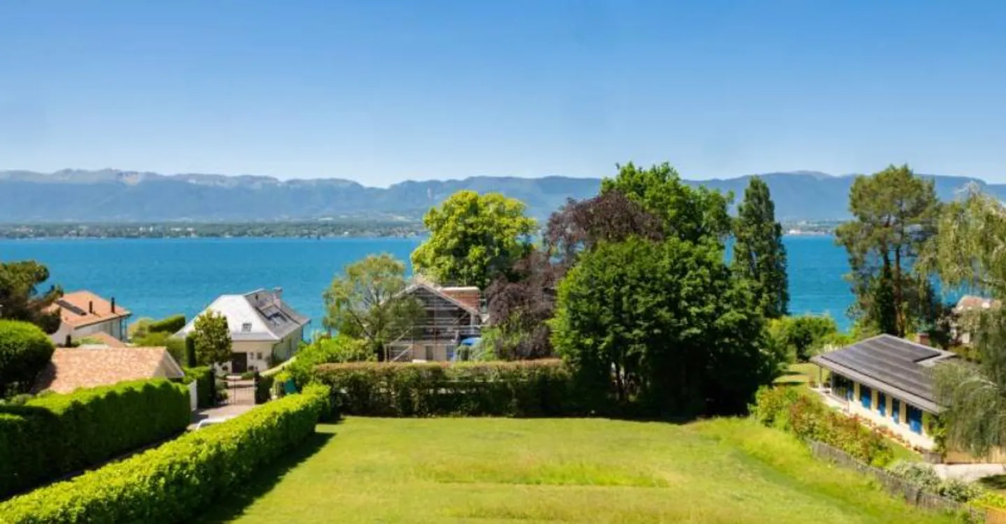Magnifique villa avec vue lac - Photo 1 sur 8