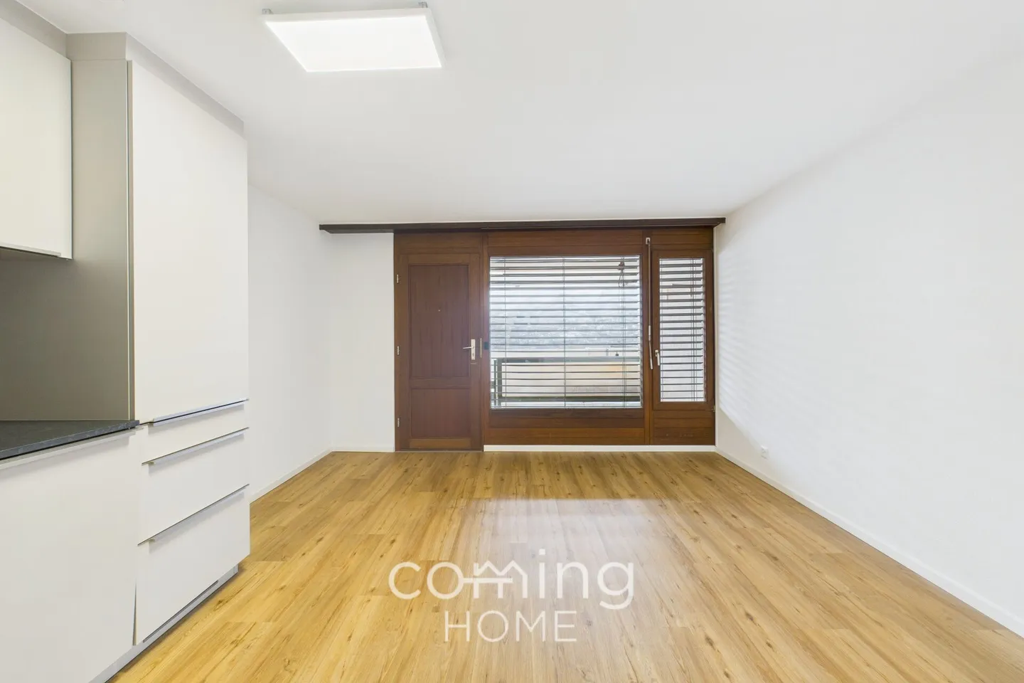 Modernes Apartment mit atemberaubendem Blick - Foto 3 von 11