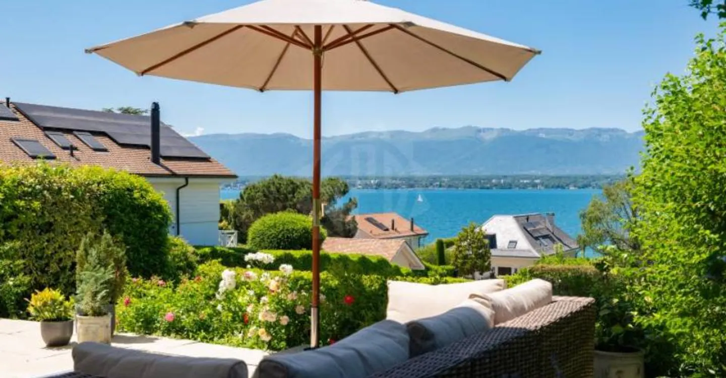 Magnifique villa avec vue lac - Photo 5 sur 8