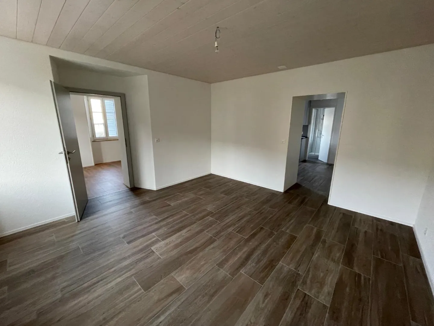In affitto - appartamento di 2,5 locali con cucina attrezzata - Grand-Rue 42, Courtel - Foto 3 di 7