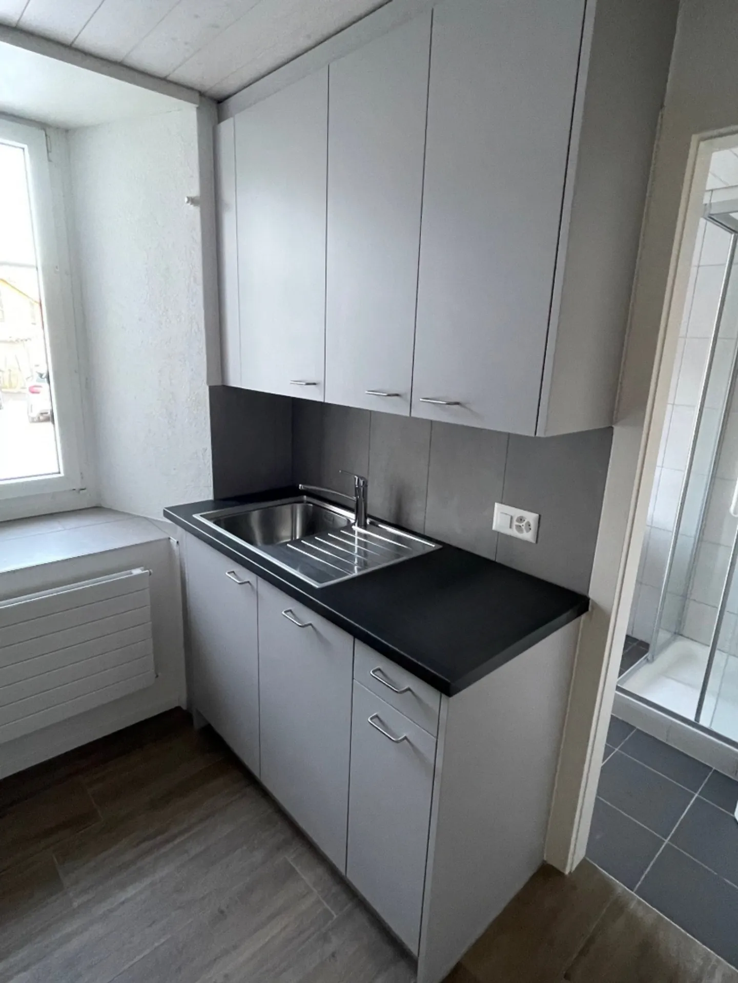 In affitto - appartamento di 2,5 locali con cucina attrezzata - Grand-Rue 42, Courtel - Foto 7 di 7