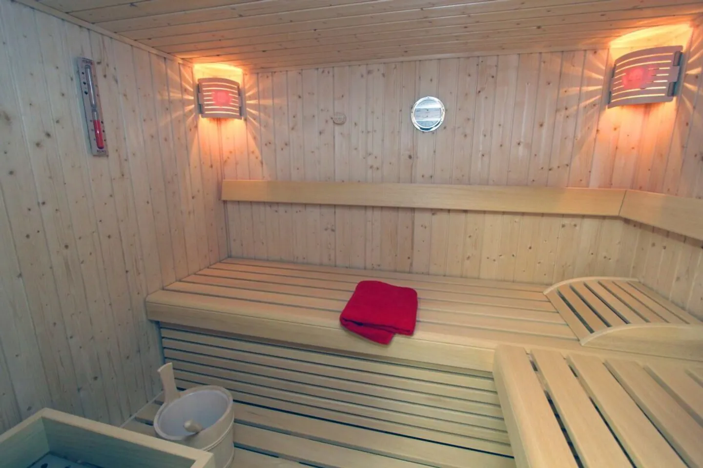 Bungalow di 6½ stanze - Foto 3 di 10