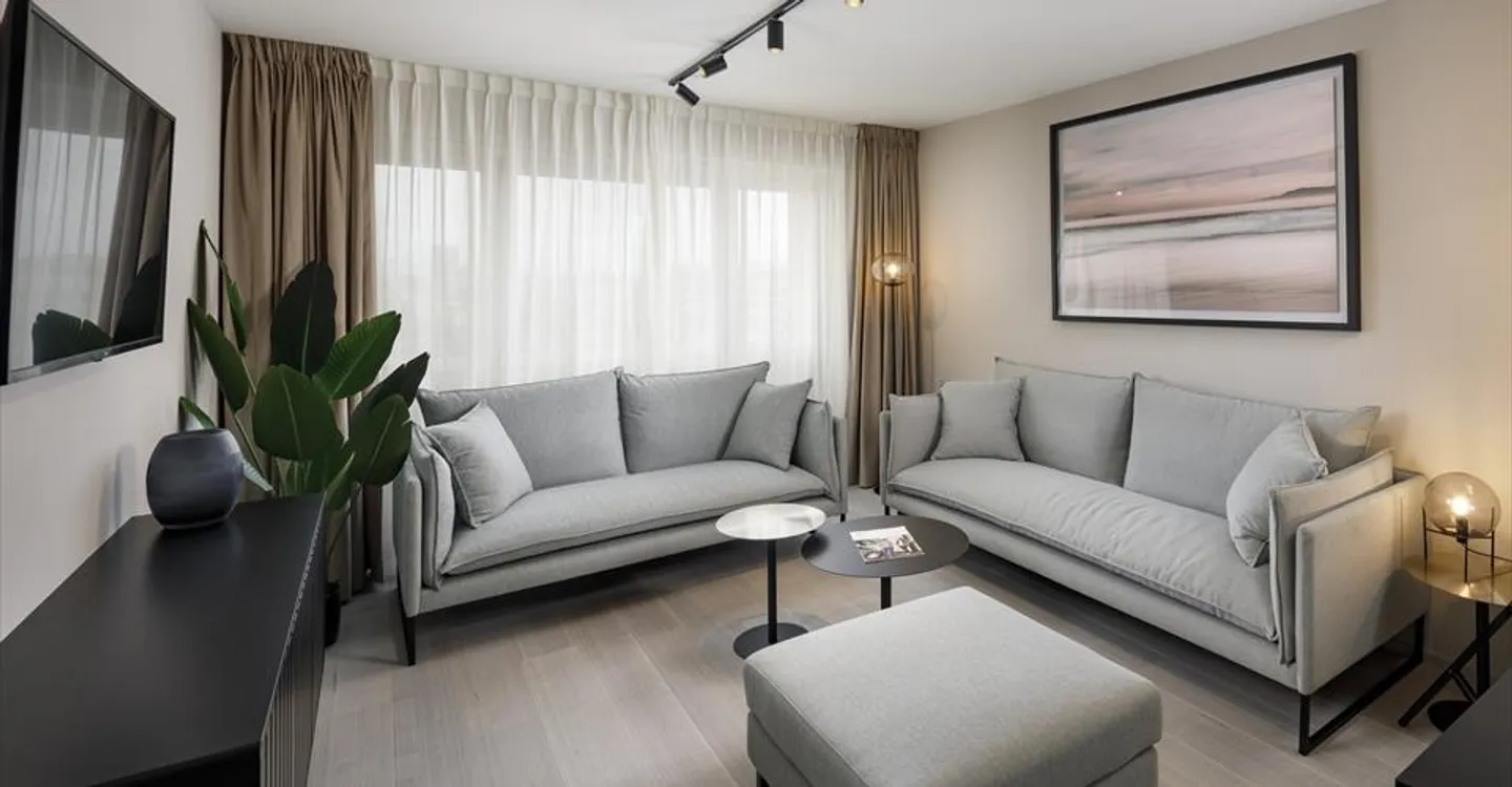 Appartamento con 2 camere da letto e balcone - Foto 4 di 6