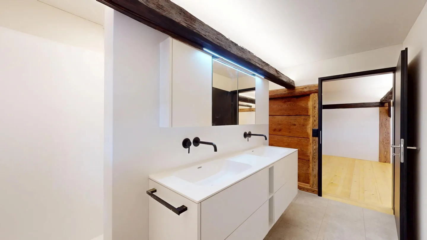 Historisches Haus mit See- & Alpenblick - Foto 7 von 9