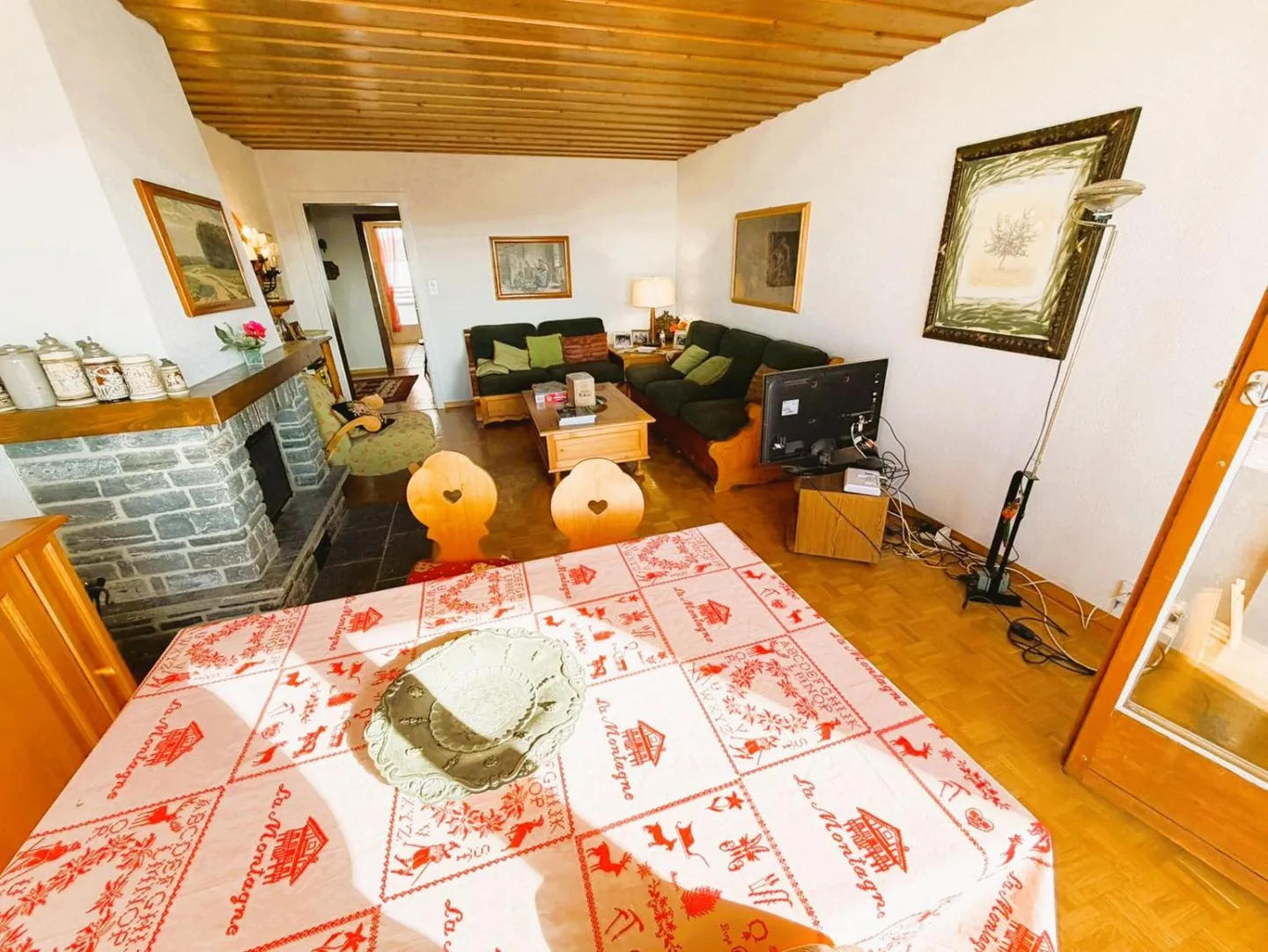 Very spacious and very bright 4.5 rooms renovated - Superb panoramic view - Location - Photo 1 of 19