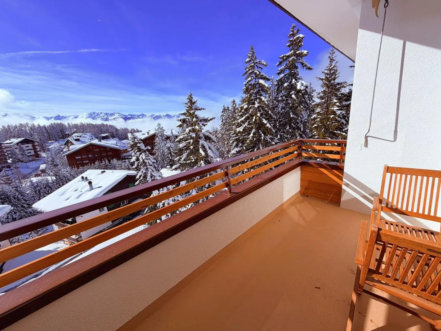 Very spacious and very bright 4.5 rooms renovated - Superb panoramic view - Location - Photo 6 of 19