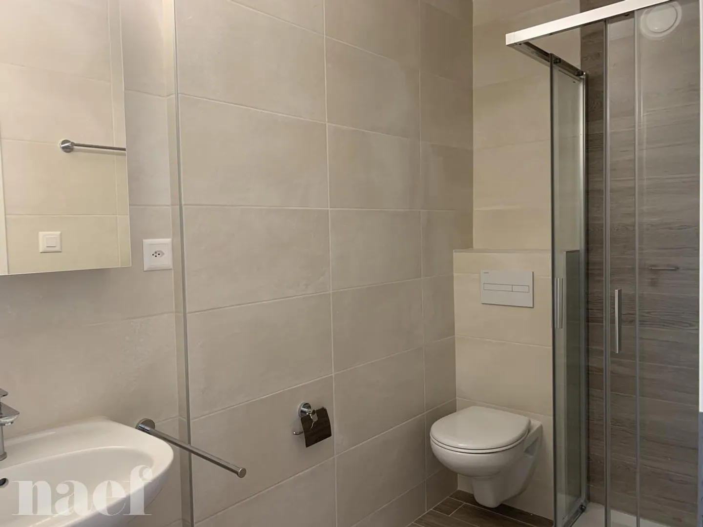 Beautiful renovated 2.5-room apartment - Photo 10 of 12