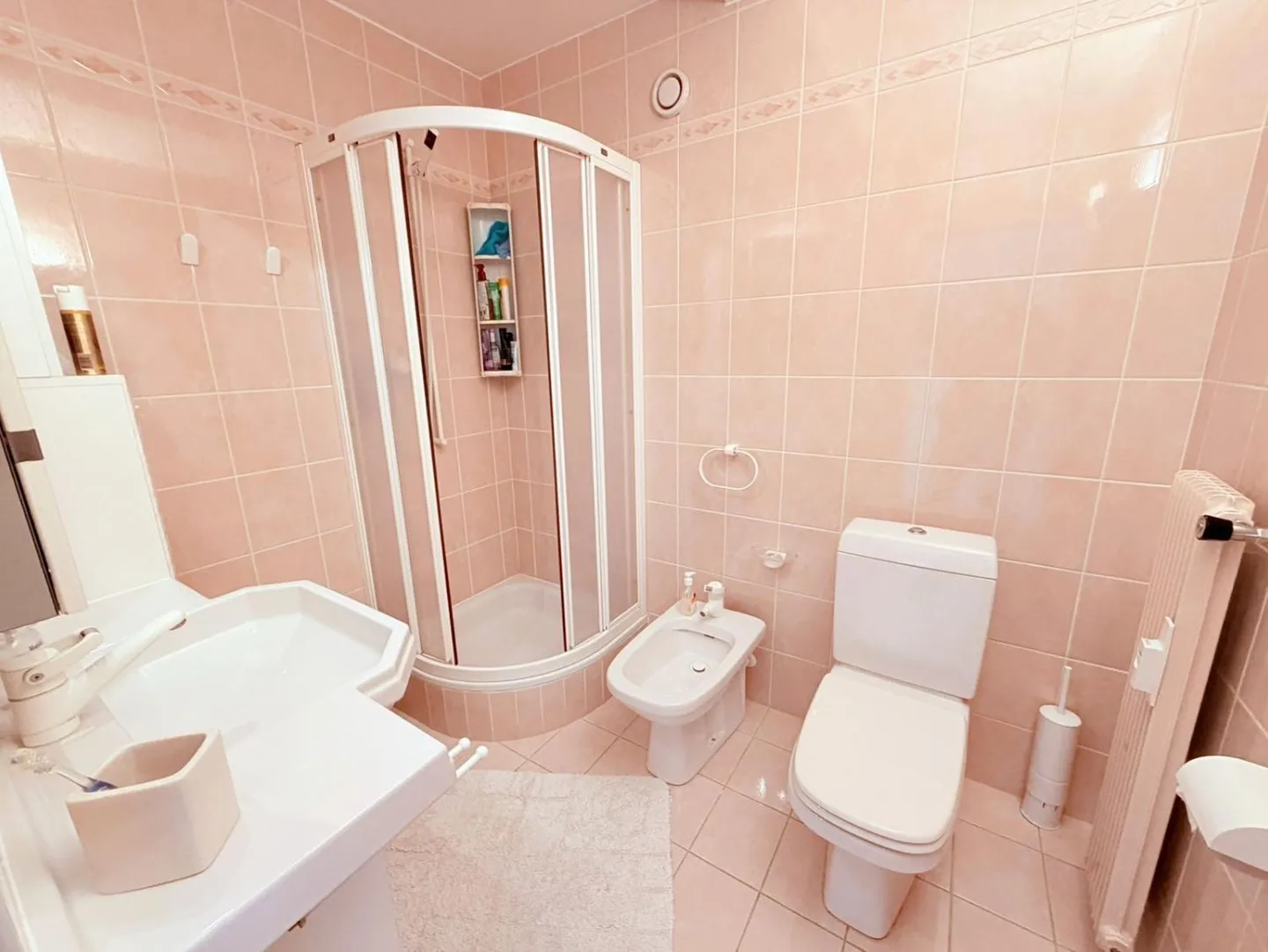 Very spacious and very bright 4.5 rooms renovated - Superb panoramic view - Location - Photo 17 of 19