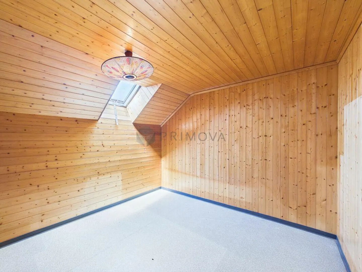 Charmantes Doppelhaus mit Garten - Foto 7 von 13
