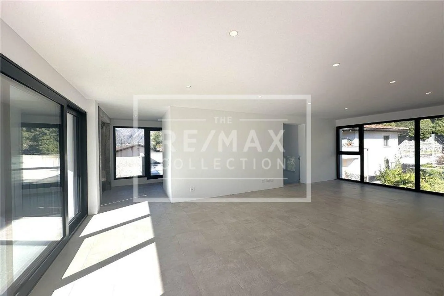 Penthouse with 3.5 rooms - Photo 6 of 13