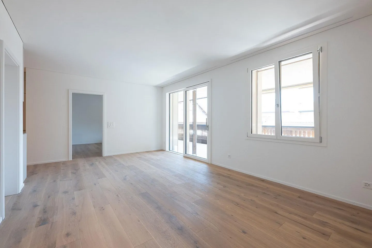 Charming 3.5 Room New Apartment - First Occupancy - Photo 9 of 10
