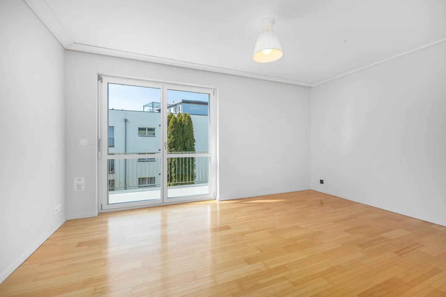 Living happiness on two floors - Photo 7 of 11