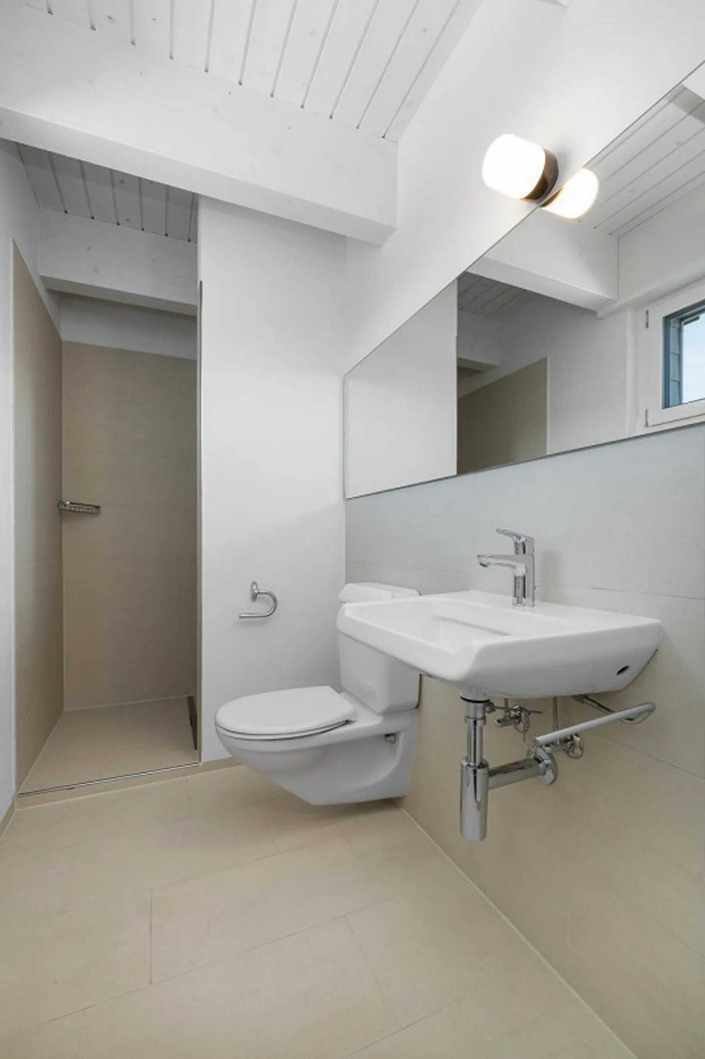 Living happiness on two floors - Photo 9 of 11