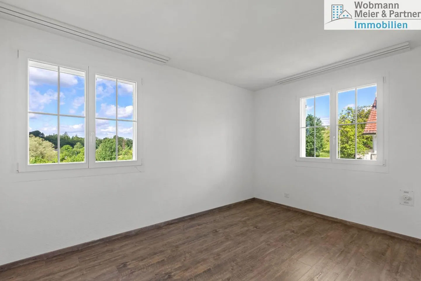 The perfect row corner house for your family - Photo 6 of 10