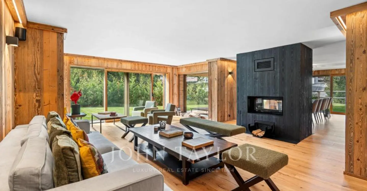 Chalet de luxe à louer ? Crans-Montana - Foto 1 von 11