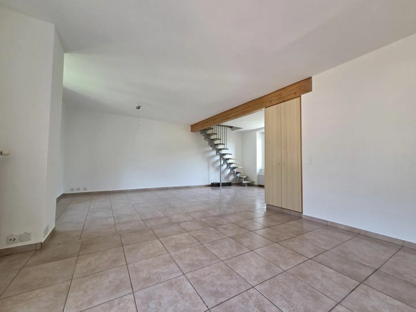 Ampio Appartamento Duplex a Saxon - Foto 3 di 10