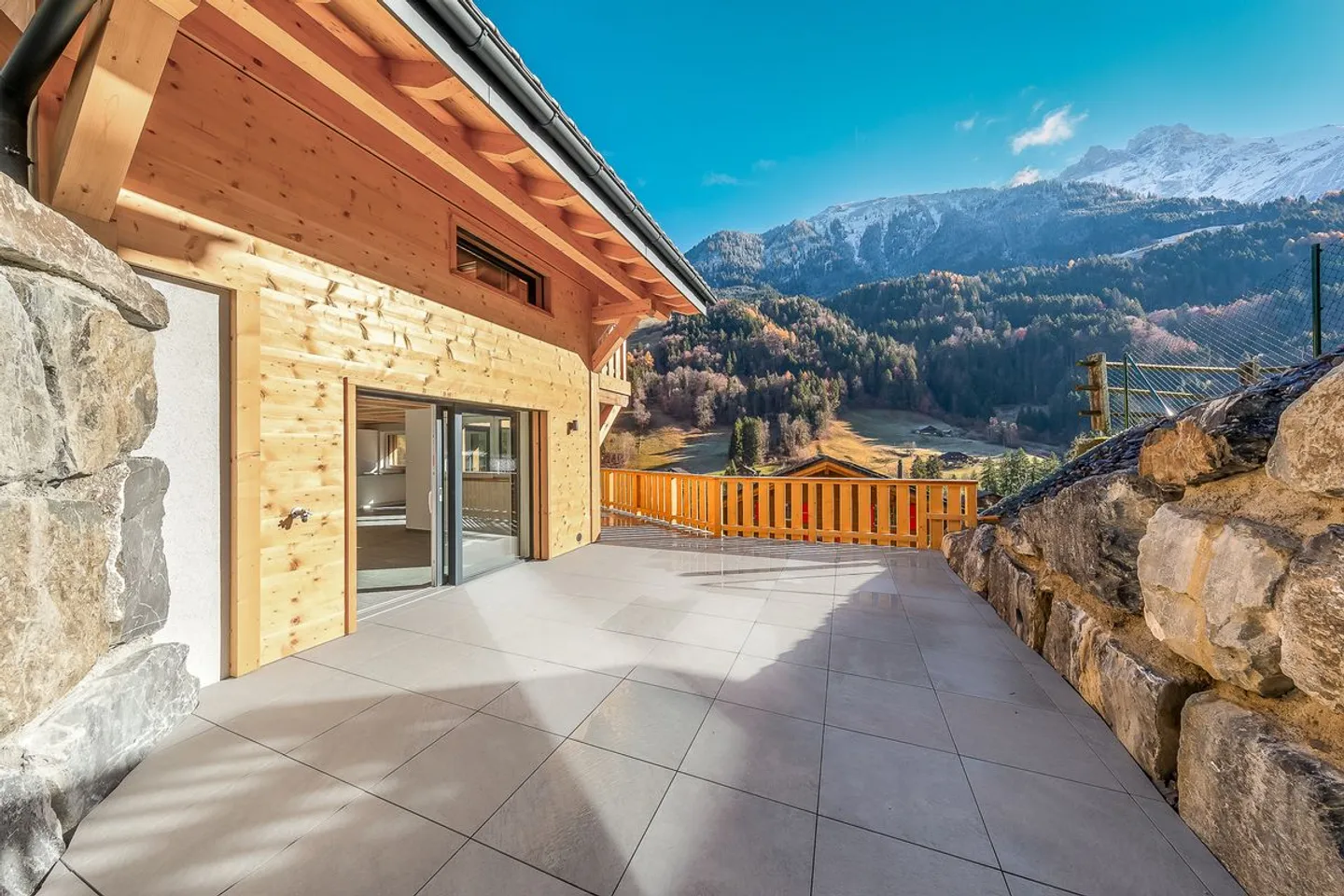 Chalet unique et nouveau dans un environnement calme et paisible - Photo 7 sur 7