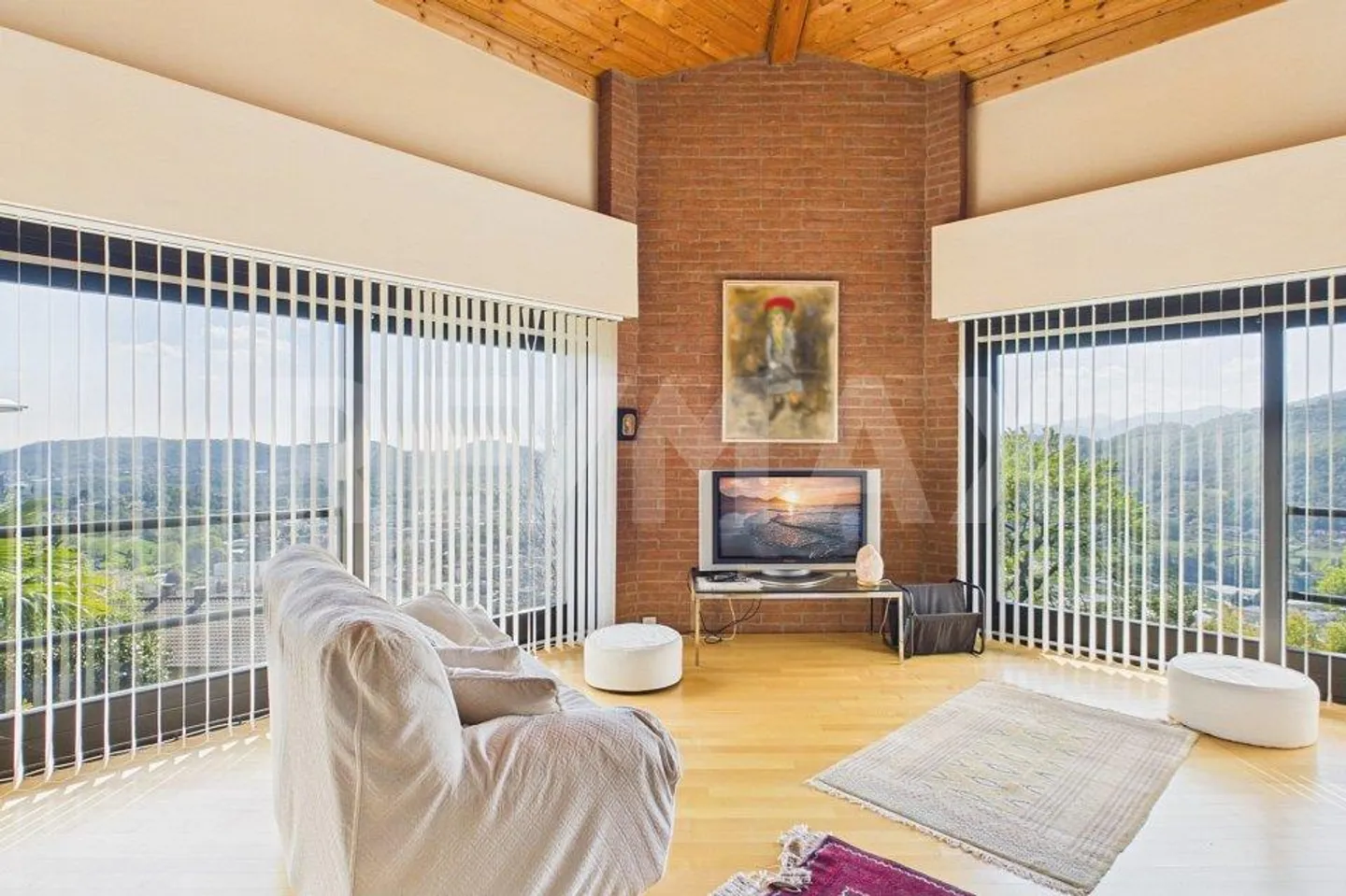 Villa with magnificent panoramic view - Photo 13 of 13