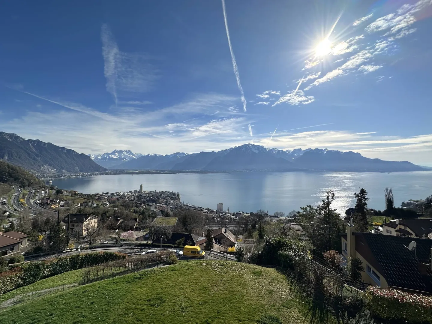 Superbo duplex di 5,5 stanze con vista panoramica sul lago di Ginevra - Foto 4 di 13