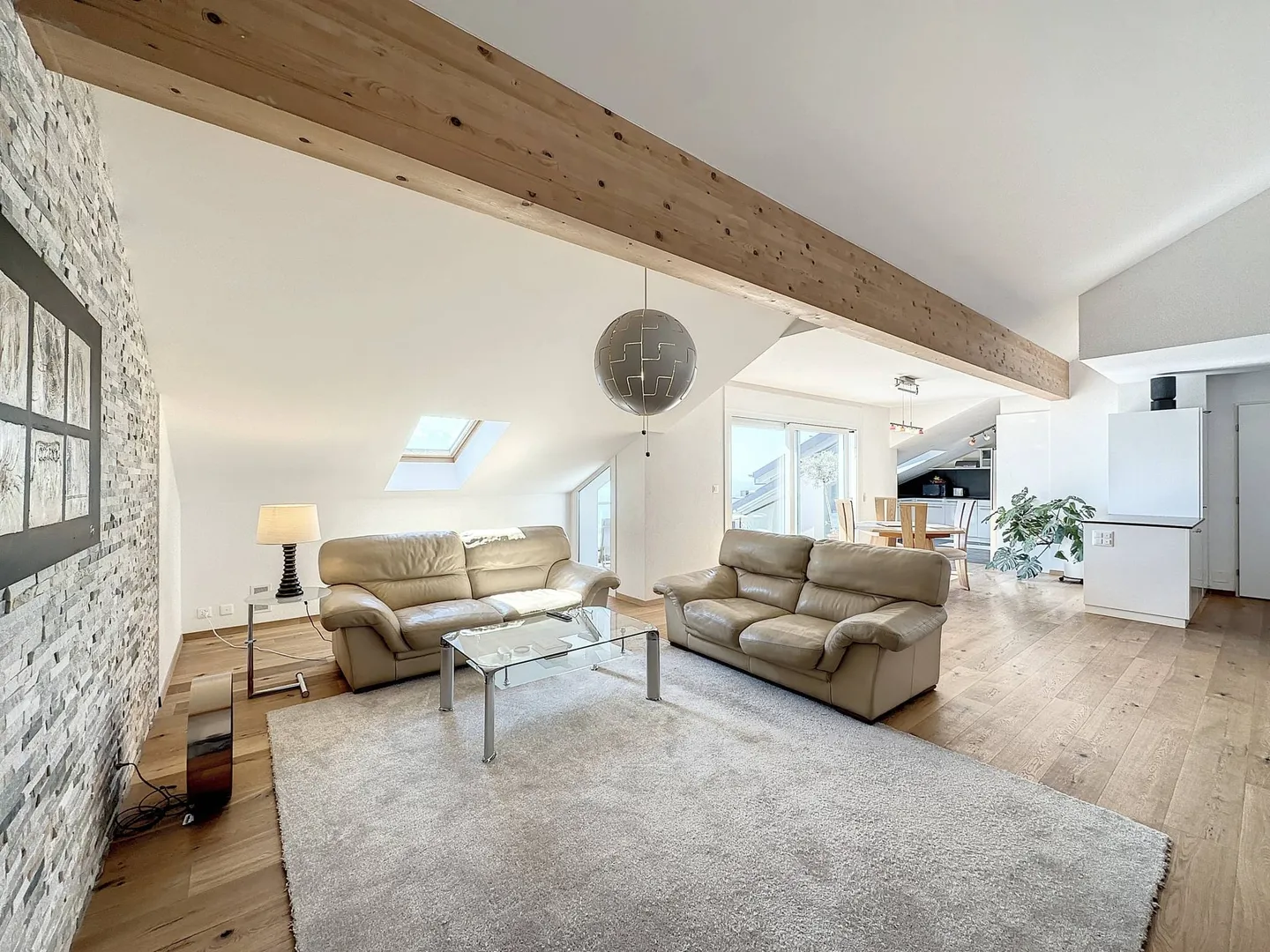 Superbo duplex di 5,5 stanze con vista panoramica sul lago di Ginevra - Foto 5 di 13