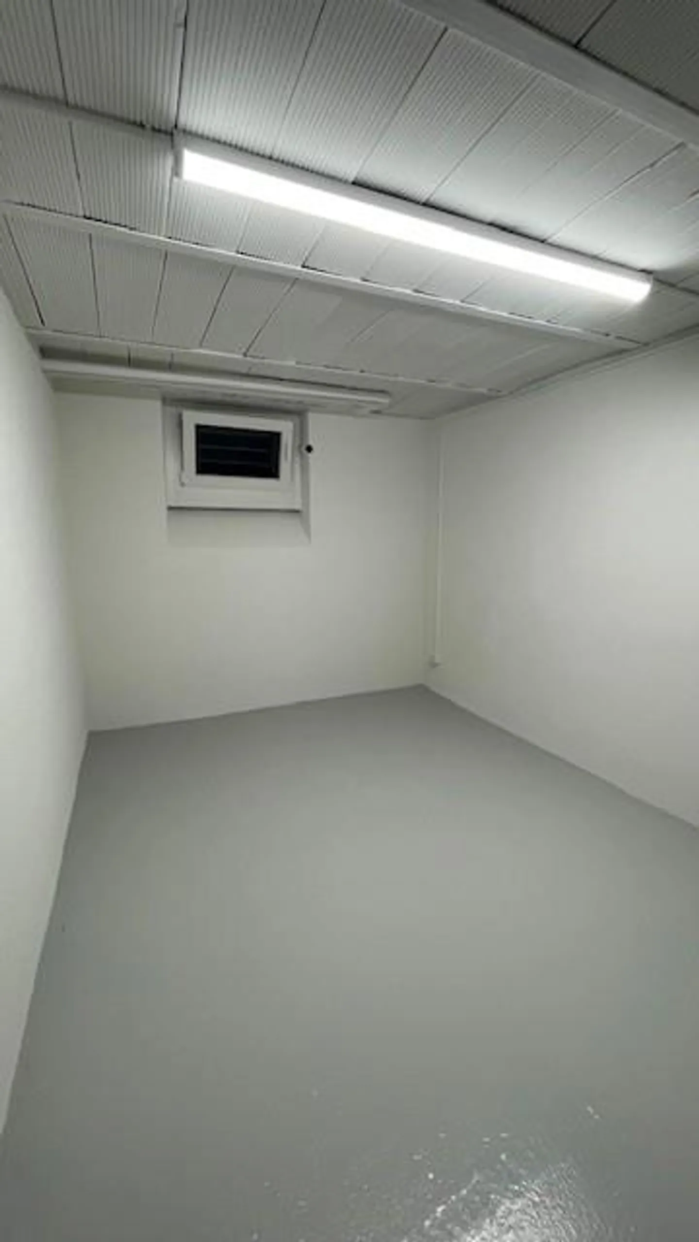 Renovated Craft Room for Rent - Photo 2 of 2