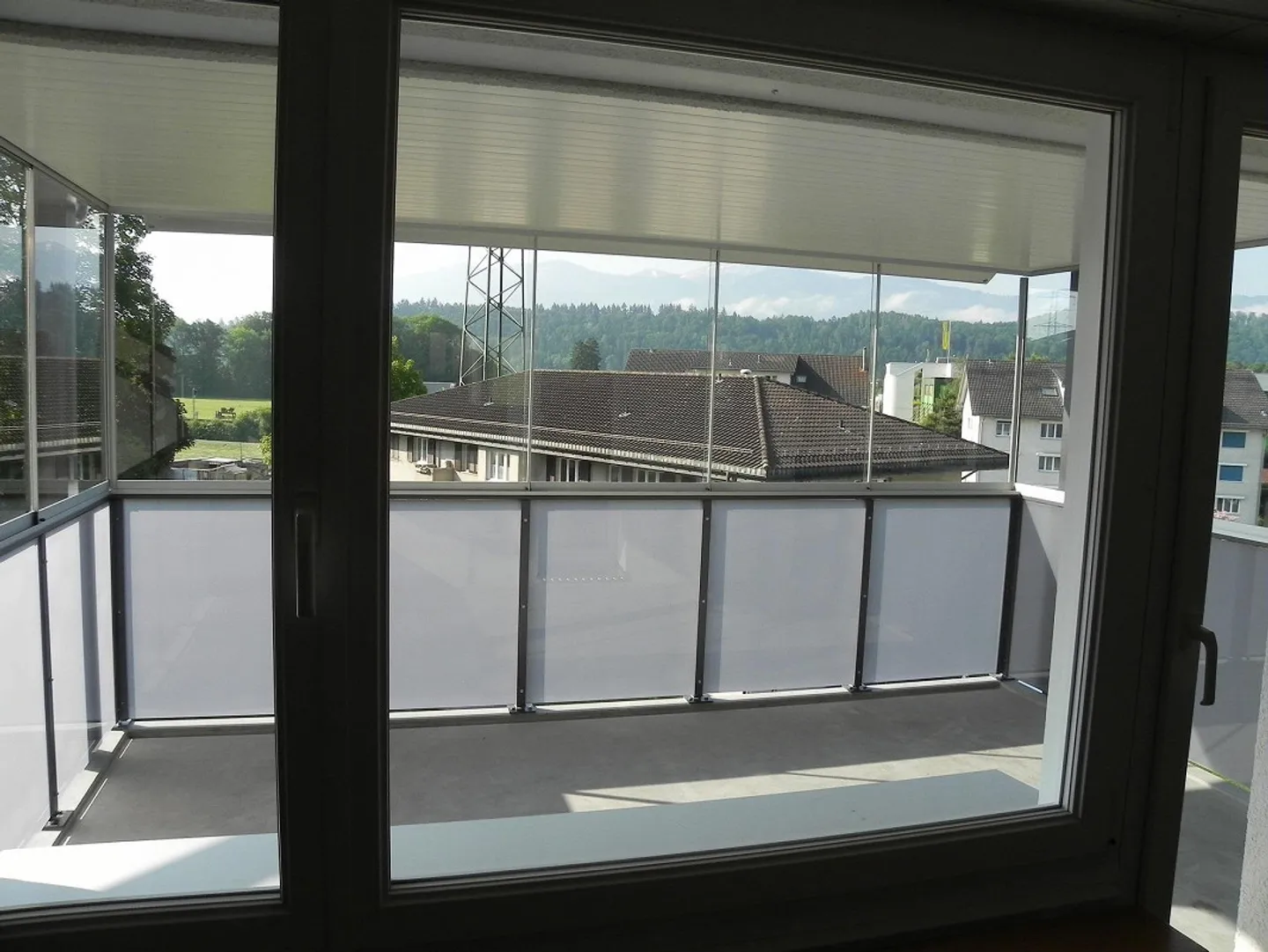 Appartement moderne et lumineux avec grand balcon - Photo 8 sur 9